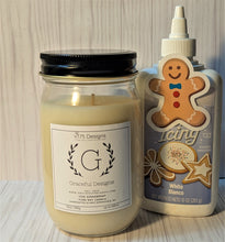 Load image into Gallery viewer, Iced Gingerbread Candle