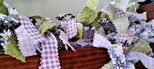 Load image into Gallery viewer, Daisy Gray Gingham Rag Garland
